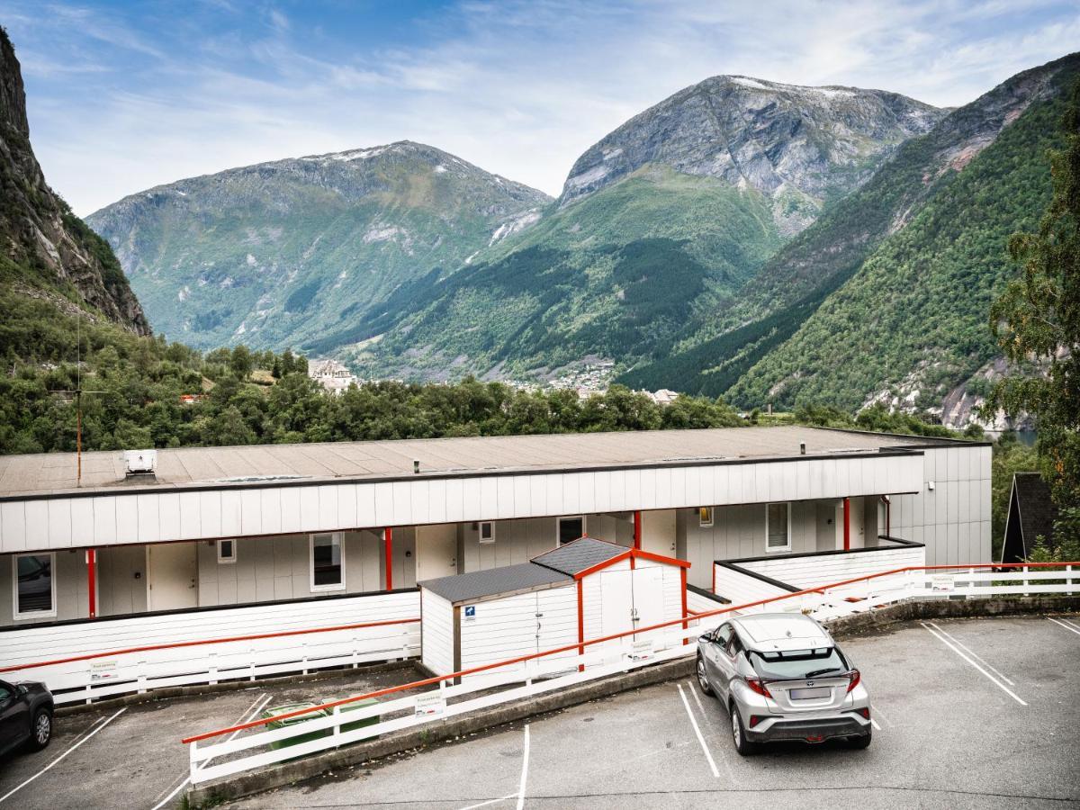 Trolltunga Hostel Tyssedal Exterior foto